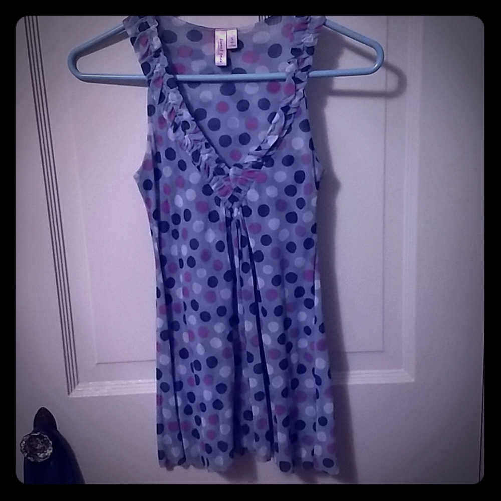Sweet Pea sleeveless top Small